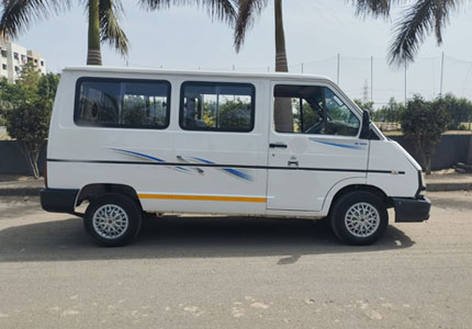 Tata Winger 13 Seater