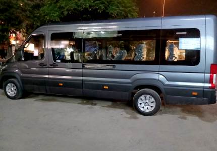 18 Seater Urbania Traveller